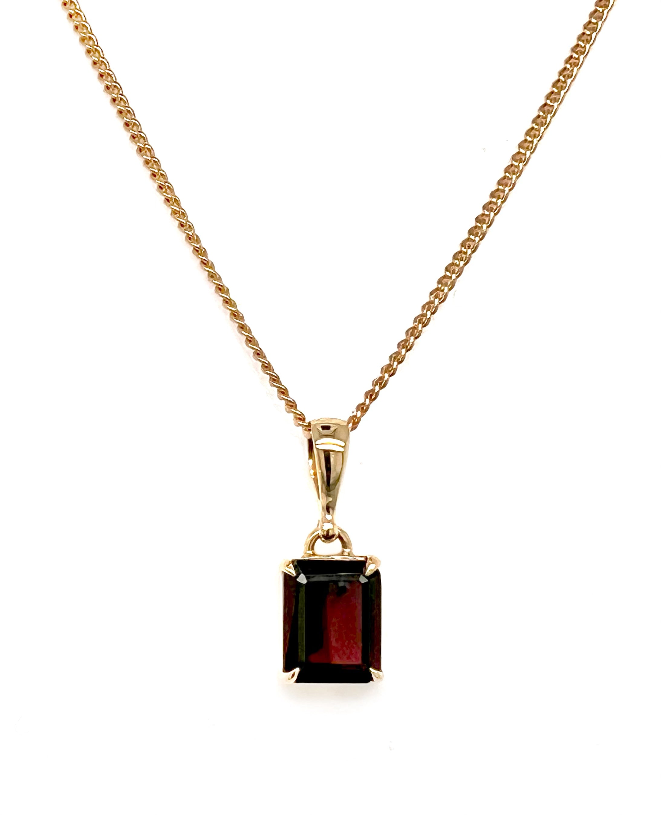 Rectangle Garnet Pendant – Haab Designer Jewellers