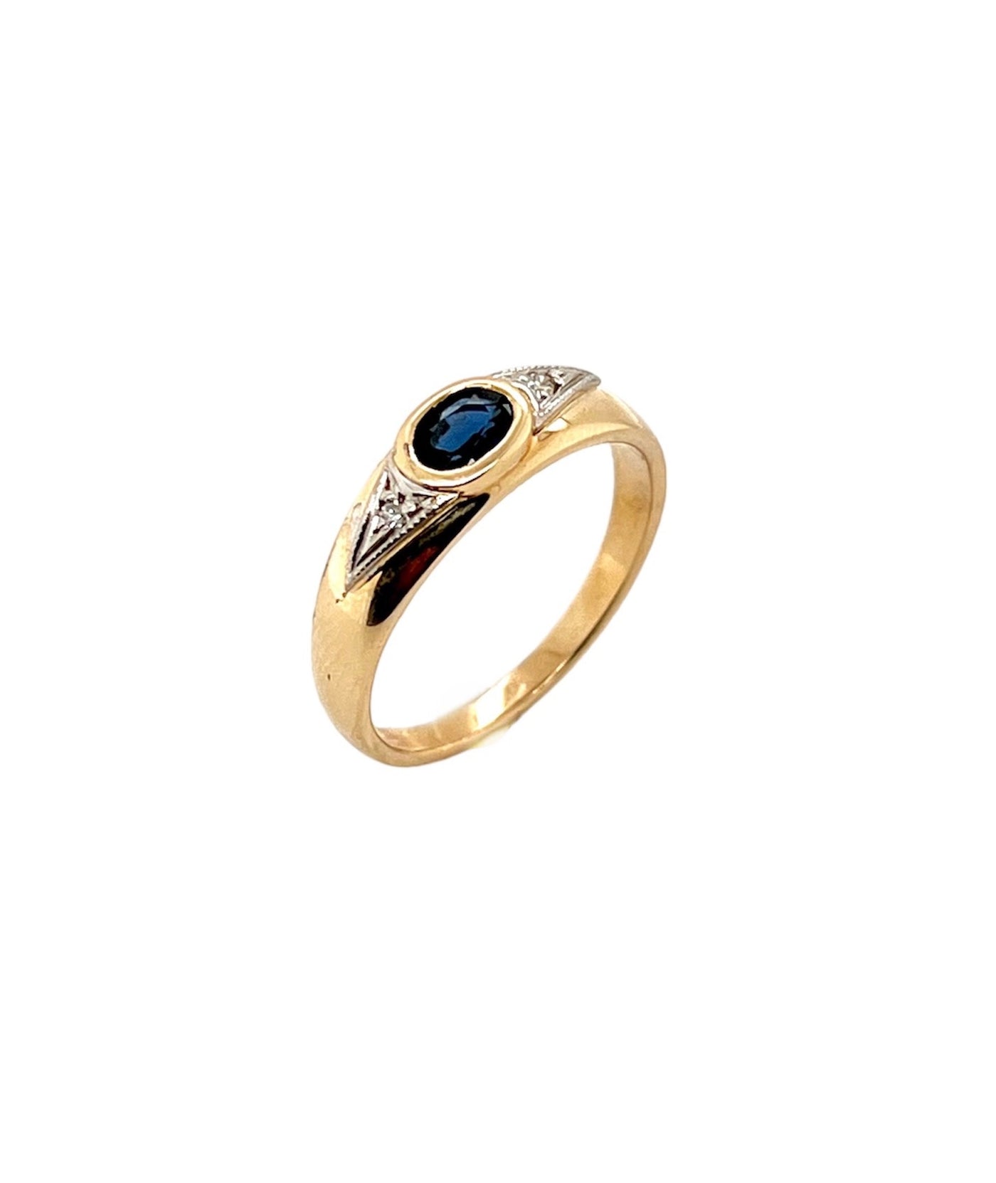 2-Tone Tasmanian Sapphire Ring