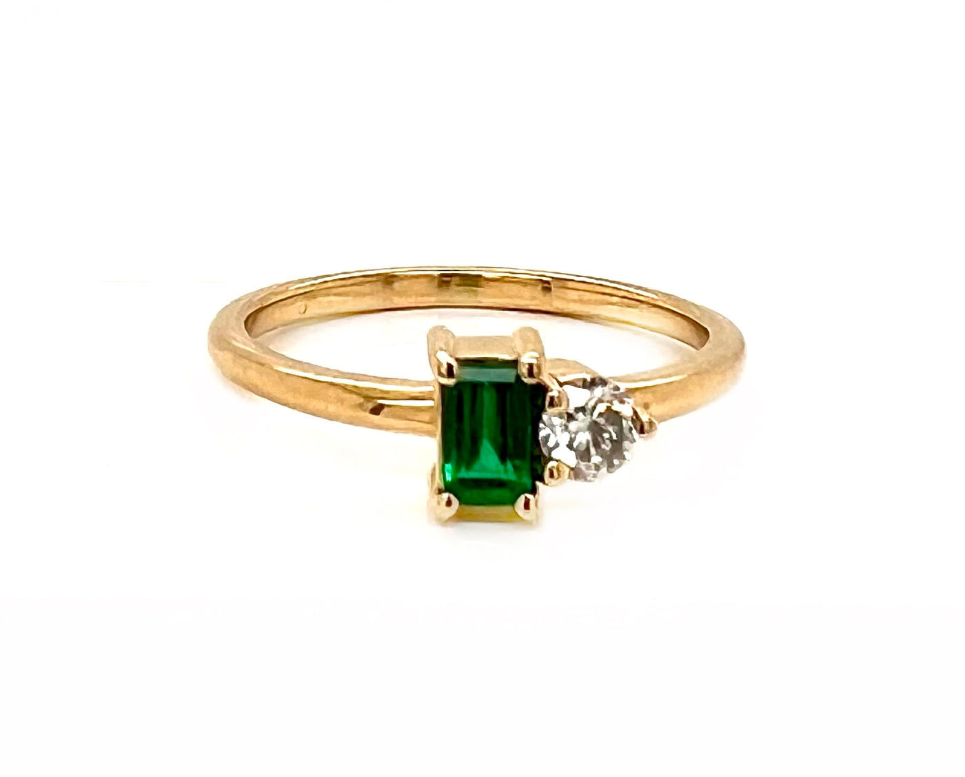 Diamond & Colombian Emerald Ring