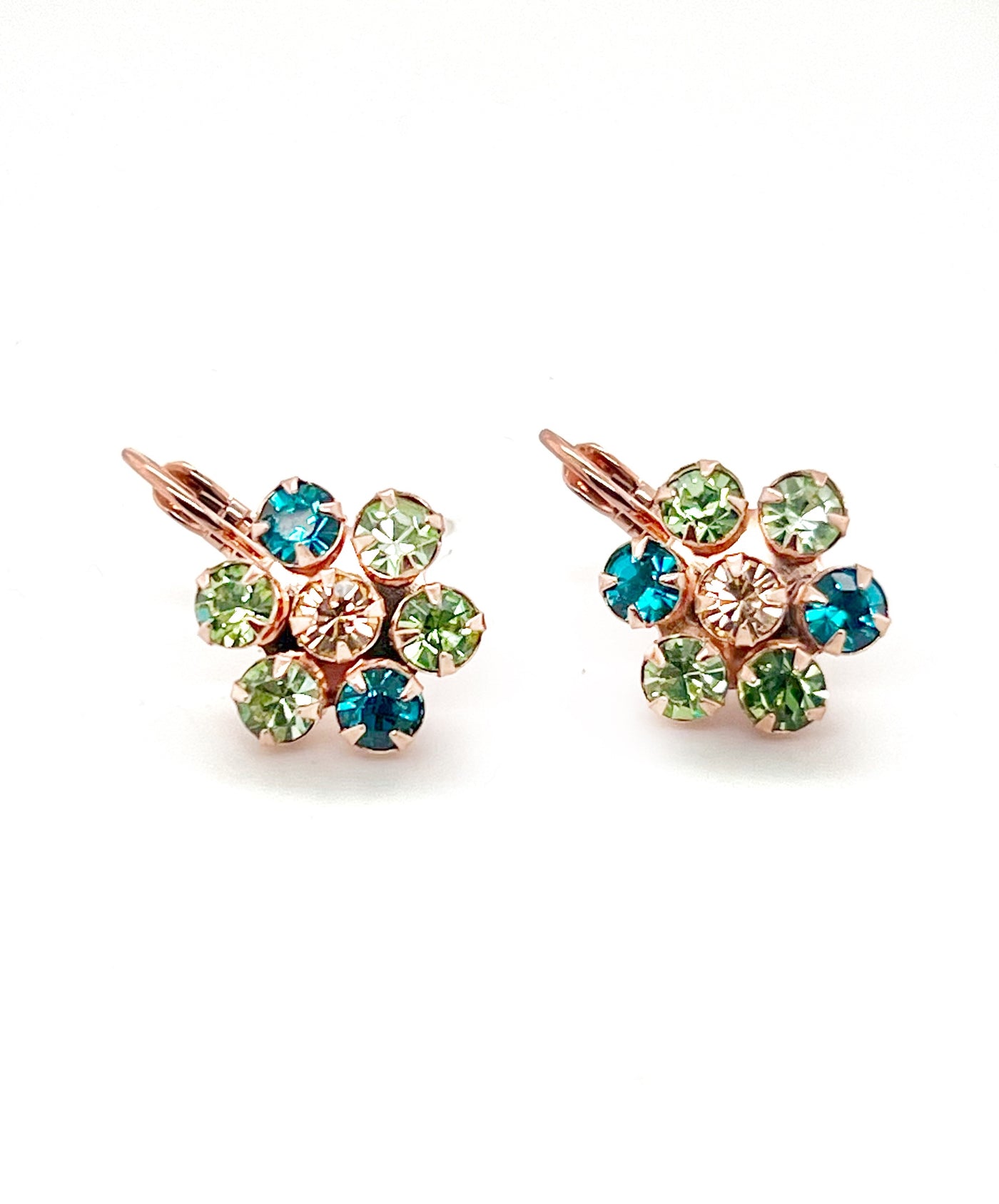 Teal green flower setting earrings