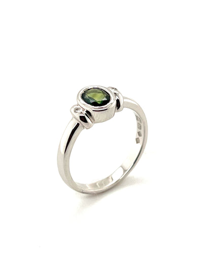 Oval Green Sapphire ring