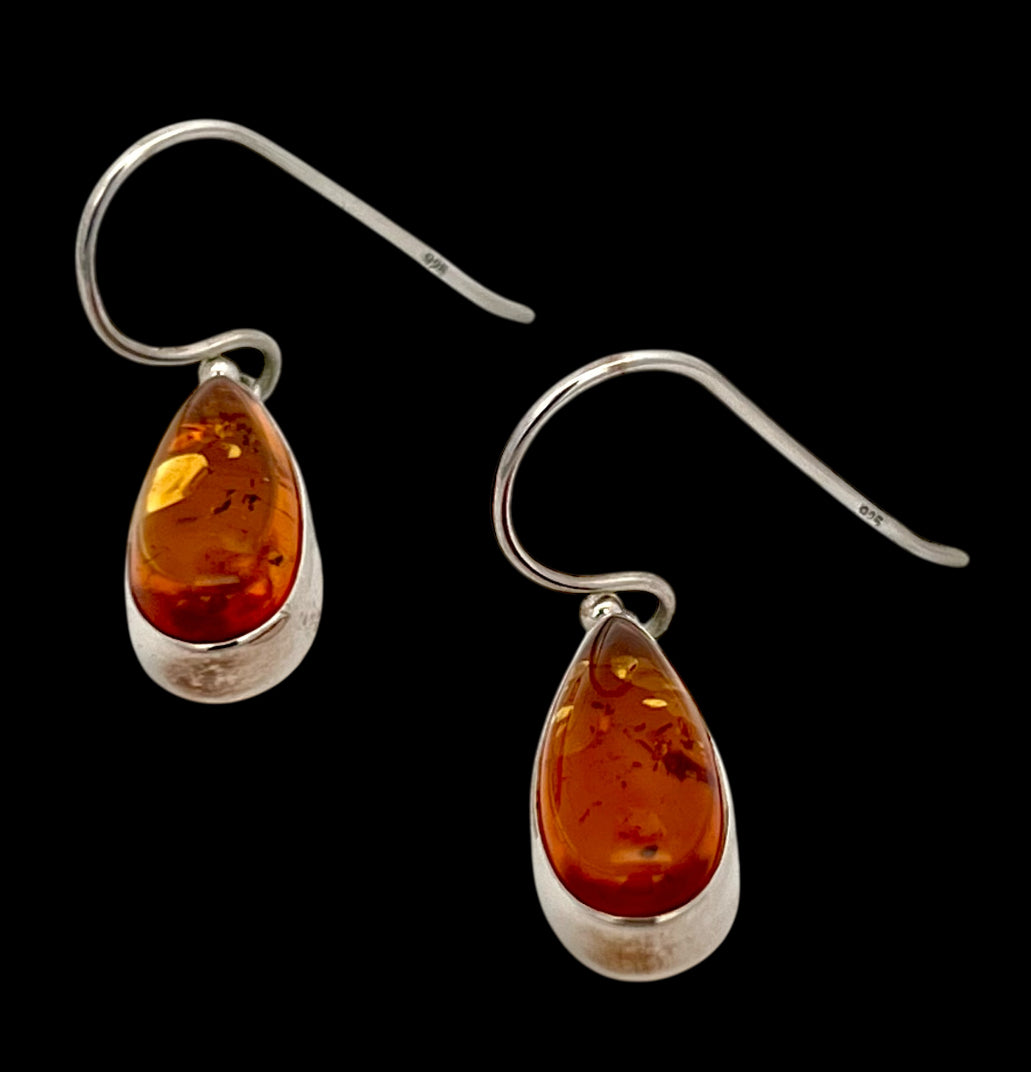 Pear cut amber earrings