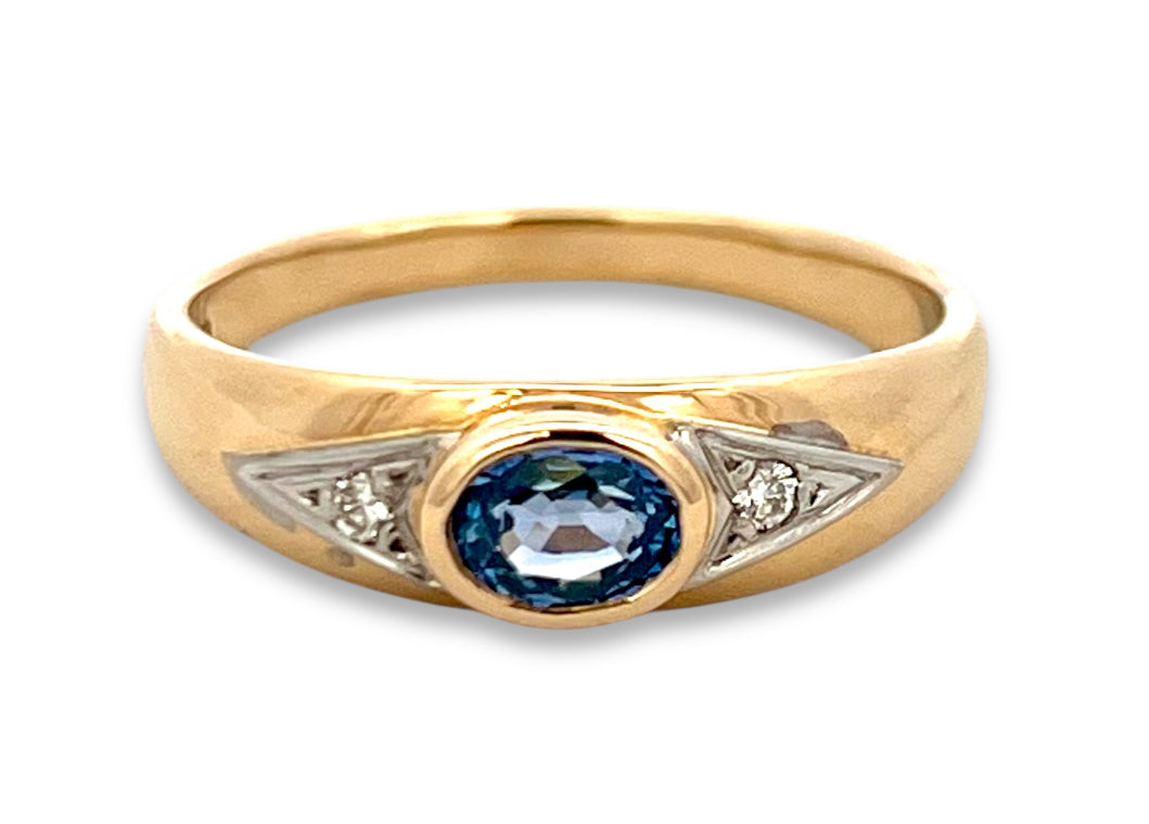Ceylon Sapphire & Diamond Ring