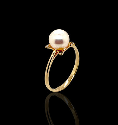 Freshwater Pearl & Diamond Ring