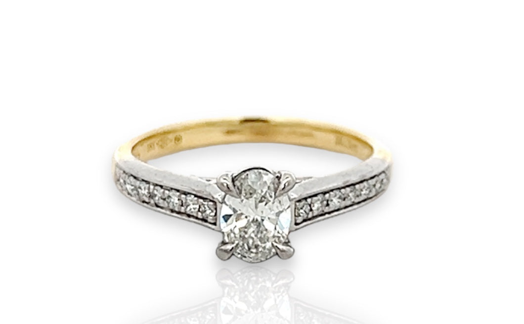 Oval Diamond Ring