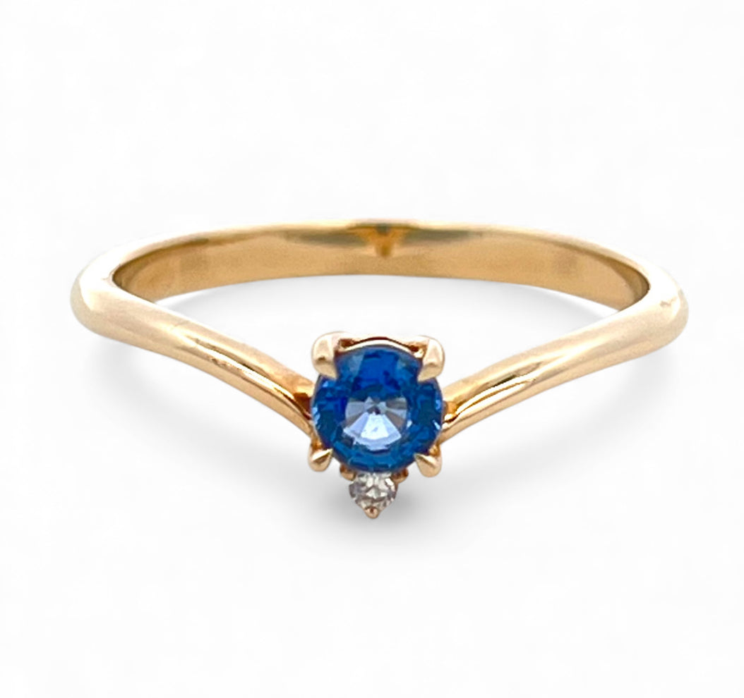 Ceylon Sapphire wishbone ring