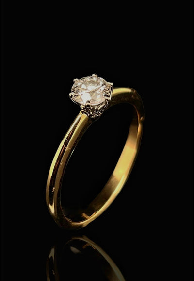 Yellow & White Gold Solitaire ring